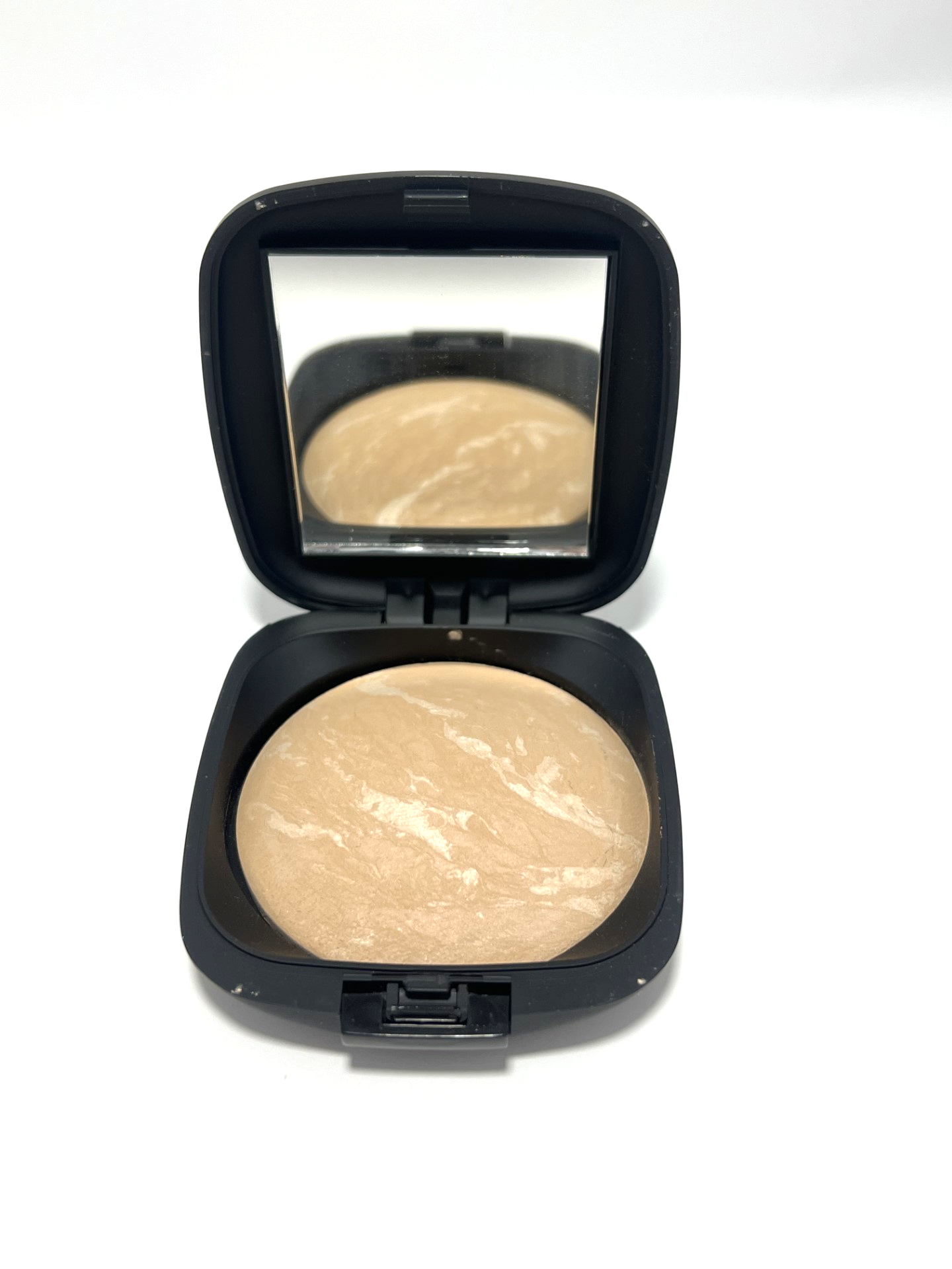 Baked Marble Mineral Powder